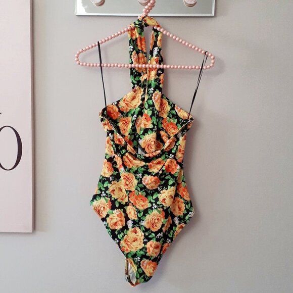 NWOT Zara multicolour floral print crossover, twist halter plunge neck bodysuit - Picture 10 of 10
